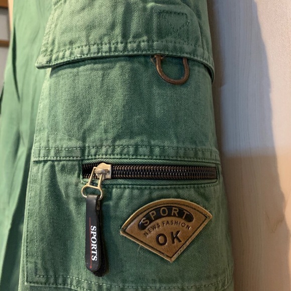 Green men pants - Picture 3 of 3